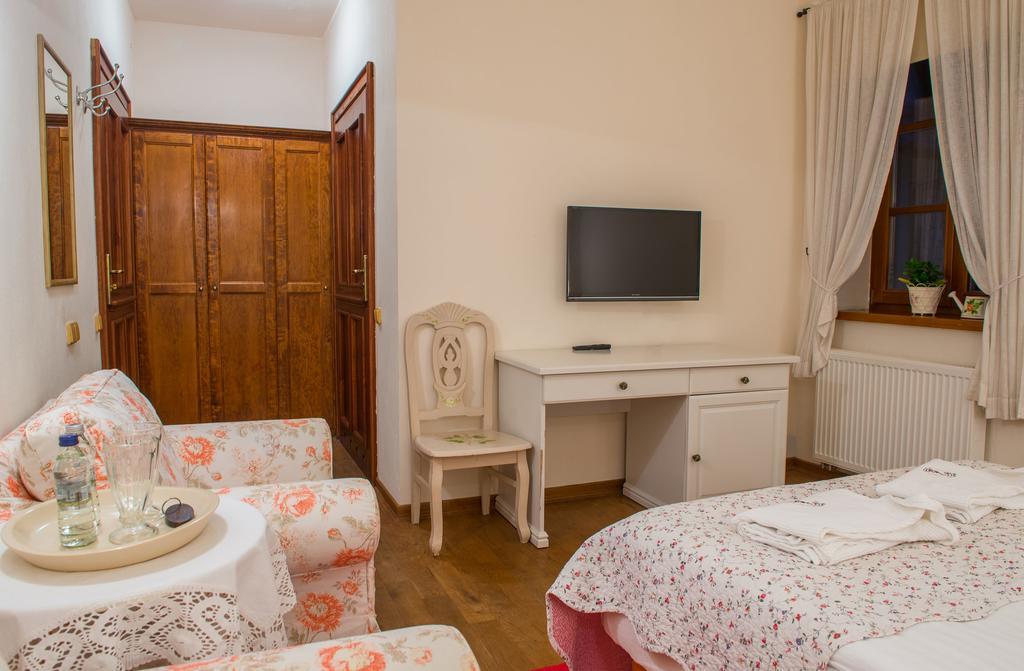 Folwark Walencja Hotel Kazimierz Dolny Cameră foto
